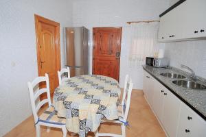 Kuchyňa alebo kuchynka v ubytovaní Chalet Completo Luna de Carboneras
