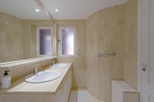 Łazienka w obiekcie Luxury apartment Sotogrande