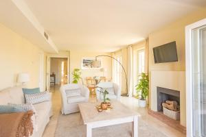 Część wypoczynkowa w obiekcie Luxury apartment Sotogrande