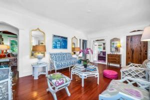 Χώρος καθιστικού στο Welcome to Casa Kanuga, The Secret Gem of WPB! +48 φωτογραφίες