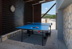 Stolní tenis v ubytování Hacienda Nikolic nebo okolí