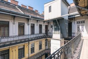 Budova, v ktorej sa apartmán nachádza