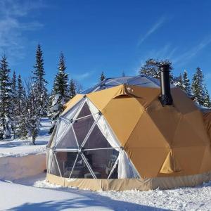 Arctic Dome om vinteren