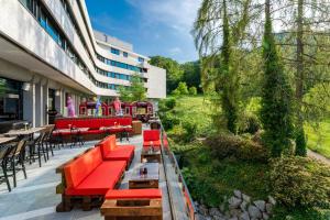 Giardino di Superior East Wing Rooms by FIVE Zurich