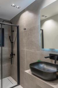A bathroom at Luxury Studio Apartment in the Heart of Athens