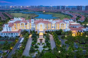 an aerial view of a large building in a city at Maoming Country Garden Phoenix Hotel in Dianbai