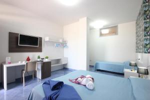 TV a/nebo společenská místnost v ubytování COUNTRY HOUSE Marj & Jo RESORT