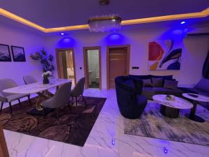 A seating area at The Vistana Riverside 2Bedroom Apartment