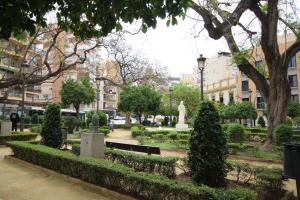 Vonkajšia záhrada v ubytovaní Del Parque Flats Monkey 1