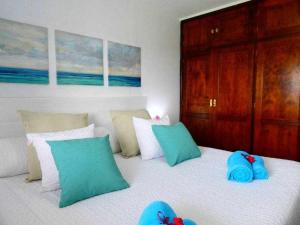 Een bed of bedden in een kamer bij Apartamento los Llanitos en La Asomada