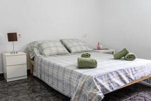 Postel nebo postele na pokoji v ubytování EconomicMalagaRooms