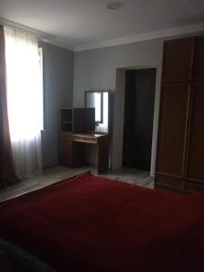 Una cama o camas en una habitación de Gochi Home 3 fotos más