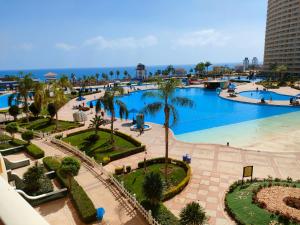 Bazén v ubytování شاليه تامر عمر في ابراج بورتو السخنة للعائلات فقط Tamer Omar's Chalet in Porto Elsokhna Towers only Family nebo v jeho okolí