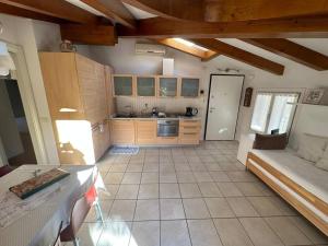 Kuchyň nebo kuchyňský kout v ubytování casa SOFIA (cipat022079-AT-012217) + 23 fotografií