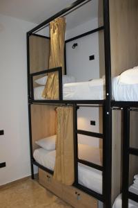 Postel nebo postele na pokoji v ubytování Central Boutique Hostel + 21 fotografií
