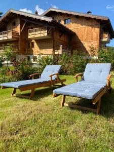 Vonkajšia záhrada v ubytovaní 4-room apartment with garden, gym and shared spa