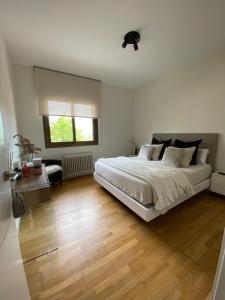 Fotografie z fotogalerie ubytování Villa Fontpi v destinaci Pallejá + 23 fotografií