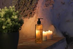 Billede fra billedgalleriet på Santo'S House Luxury - idromassaggio e doccia emozionale i Santo Stefano di Sessanio + 23 billeder