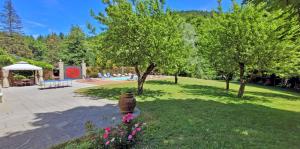 Vonkajšia záhrada v ubytovaní Villa Le Panche