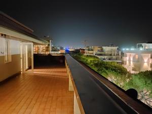 Balkón nebo terasa v ubytování Blue Moon Penthouse