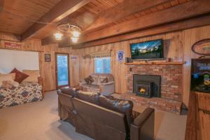 Istumisnurk majutusasutuses Big Wood Pines - Relaxing home with a large fenced yard for your furry friends to enjoy!