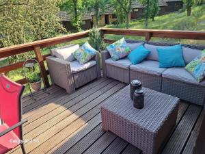Posezení v ubytování L'Ard'Heure D'Avance chalet familiale