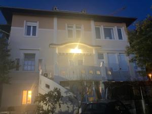 Budova, v ktorej sa apartmán nachádza