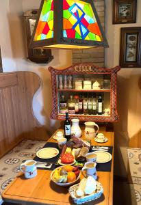the country house内部或周边提供的食物