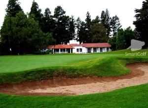 Golfe no hotel ou nos arredores