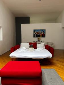 Posteľ alebo postele v izbe v ubytovaní Bijoux Luxury Apartment in Old Town