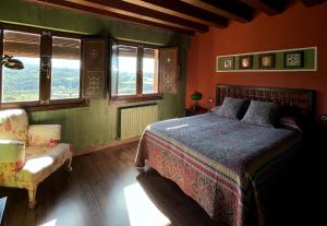 Hotel rural reina Berta客房内的一张或多张床位