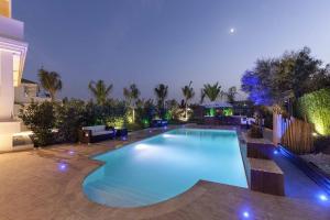 Fotografie z fotogalerie ubytování Stunning and Spacious Villa in Marbella - Casa Luz v destinaci Marbella