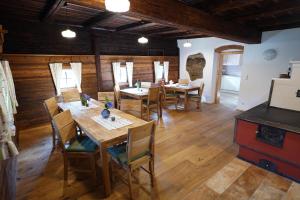 Posezení v ubytování Ferienhaus KAUSCHLERHOF