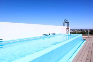 Piscina di Wyndham Concepcion Pettra o nelle vicinanze