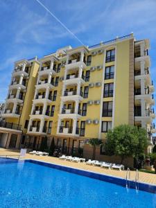 Bazén v ubytování Sea View apartment, Morsky Bryag nebo v jeho okolí