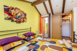 Postel nebo postele na pokoji v ubytování Holiday house SVJETLANA