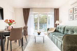 Posezení v ubytování Pine Paradise Palanga-Hill Garden Residence