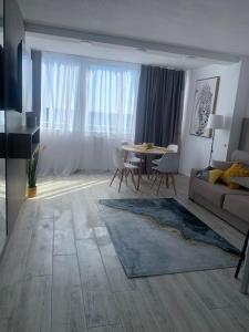 Khu vực ghế ngồi tại Apartamentos de Benidorm, playa Poniente, España