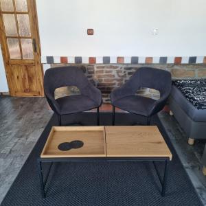 Posedenie v ubytovaní Vila Lucia - Apartmán 2