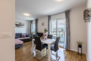 Гостиная зона в Apartment Tadic
