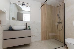 Rio Luxury Rooms的一间浴室