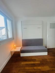 Fotografie z fotogalerie ubytování studio cosy face à la gare v destinaci Lorient + 8 fotografií