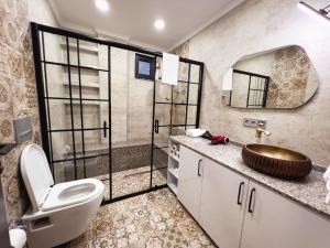 A bathroom at Kartal Konağı