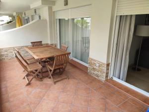 Balkón alebo terasa v ubytovaní Sunny Guadalmina Apartment