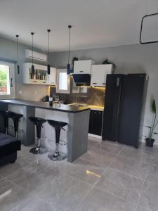 Gallery image of LuxVilla in Áyioi Dhéka +22 photos