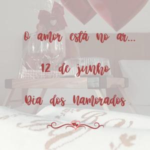 Serra de São BentoにあるChalé bons ventosの文字を読む印 no an da summera does vampire