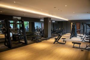 Rogers Hotel Manado tesisinde fitness merkezi ve/veya fitness olanakları