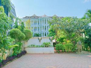 Gallery image of Tan Sokchea Boutique in Siem Reap +58 photos