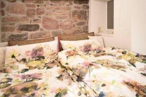 Postel nebo postele na pokoji v ubytování Adlerlodge - Appartement 3
