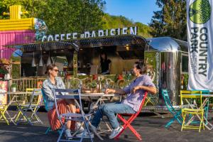 入住Camping Country Park Crecy La Chapelle - Site Officiel - Next to Disneyland Paris的客人